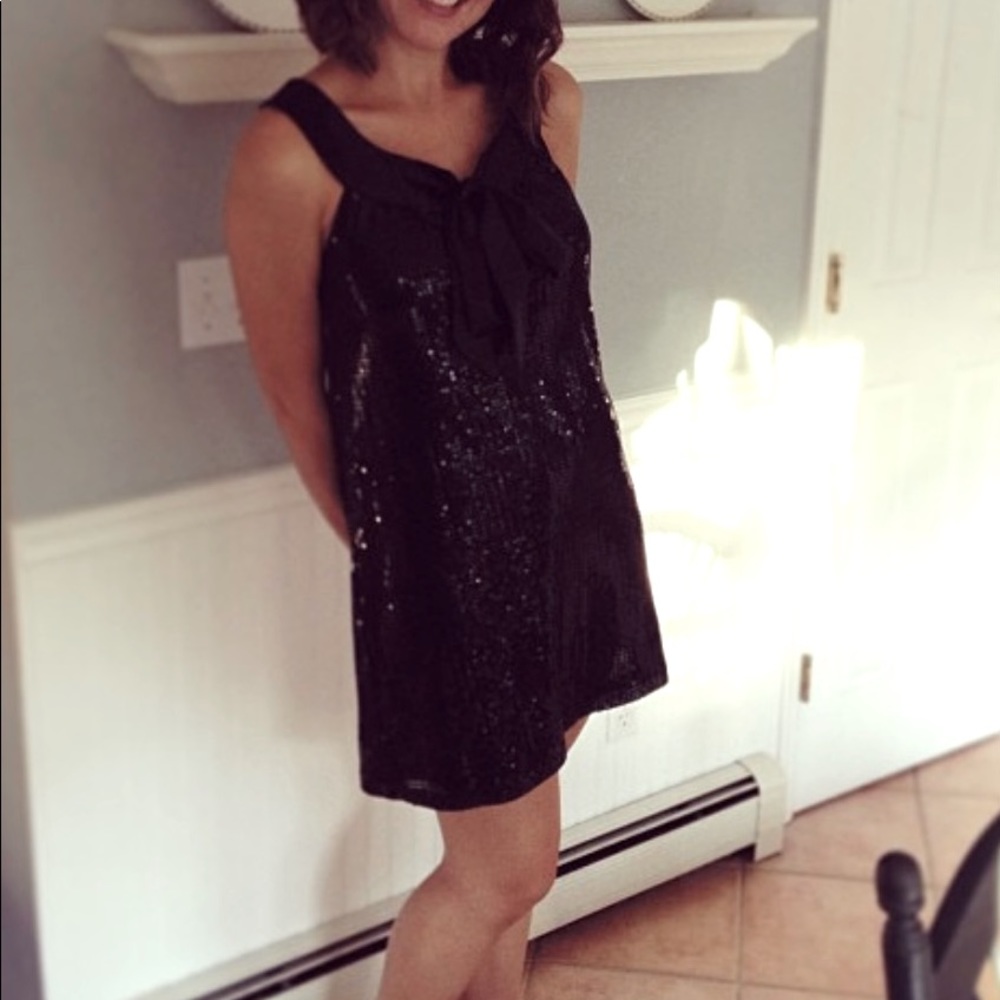 Vintage sequin babydoll style black dress. 1920s style